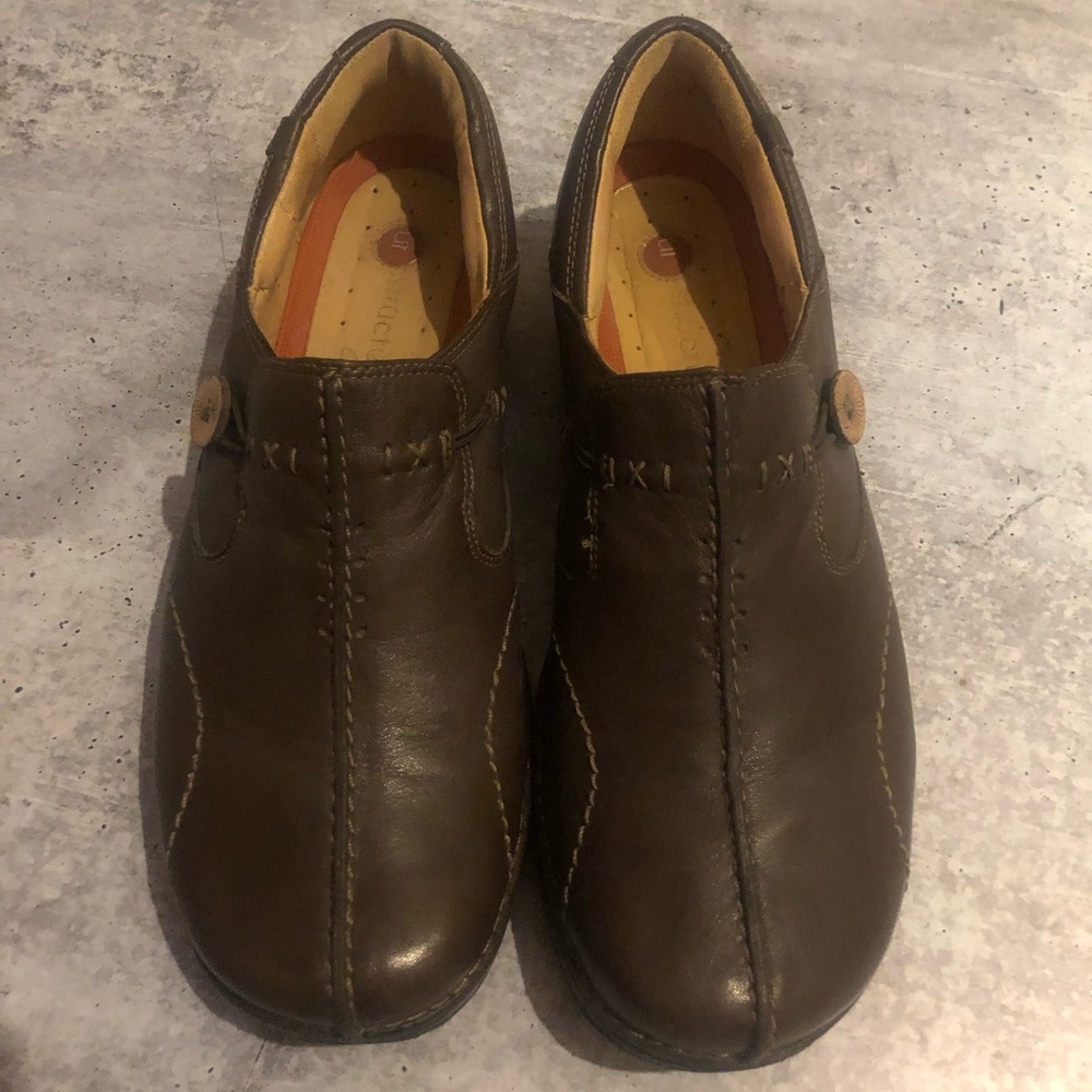 Clarks Women’s Un•Loop Leather Shoes